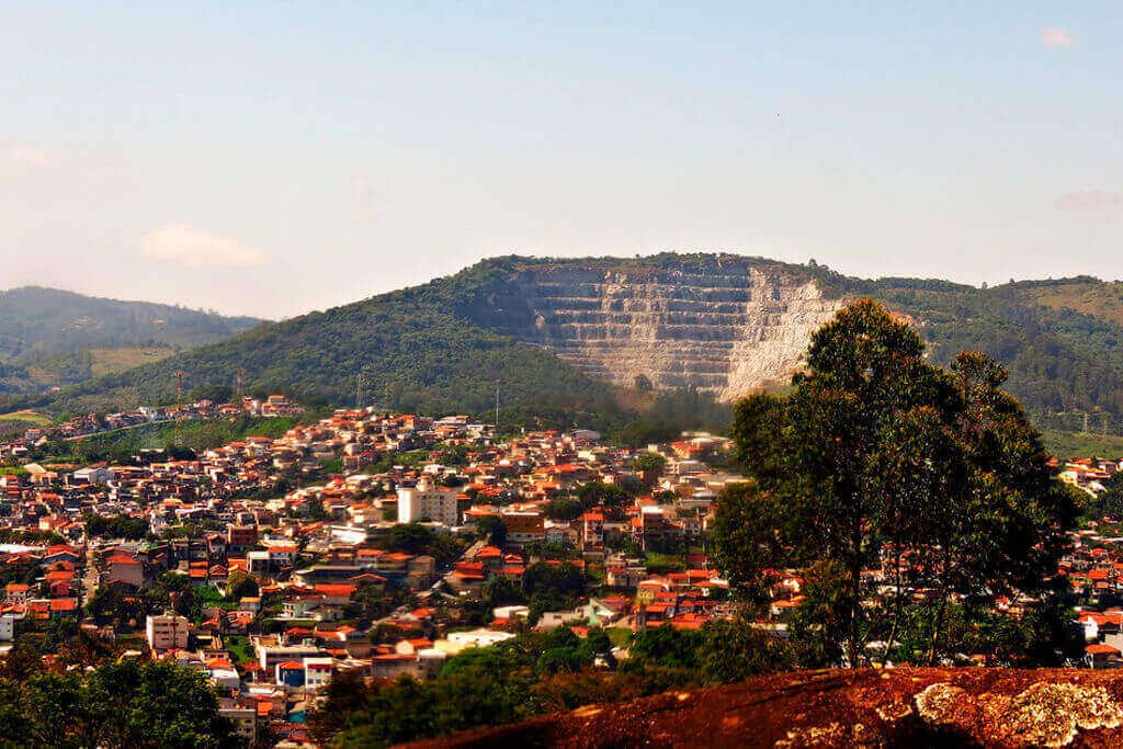 Dedetizadora na região: Mairiporã